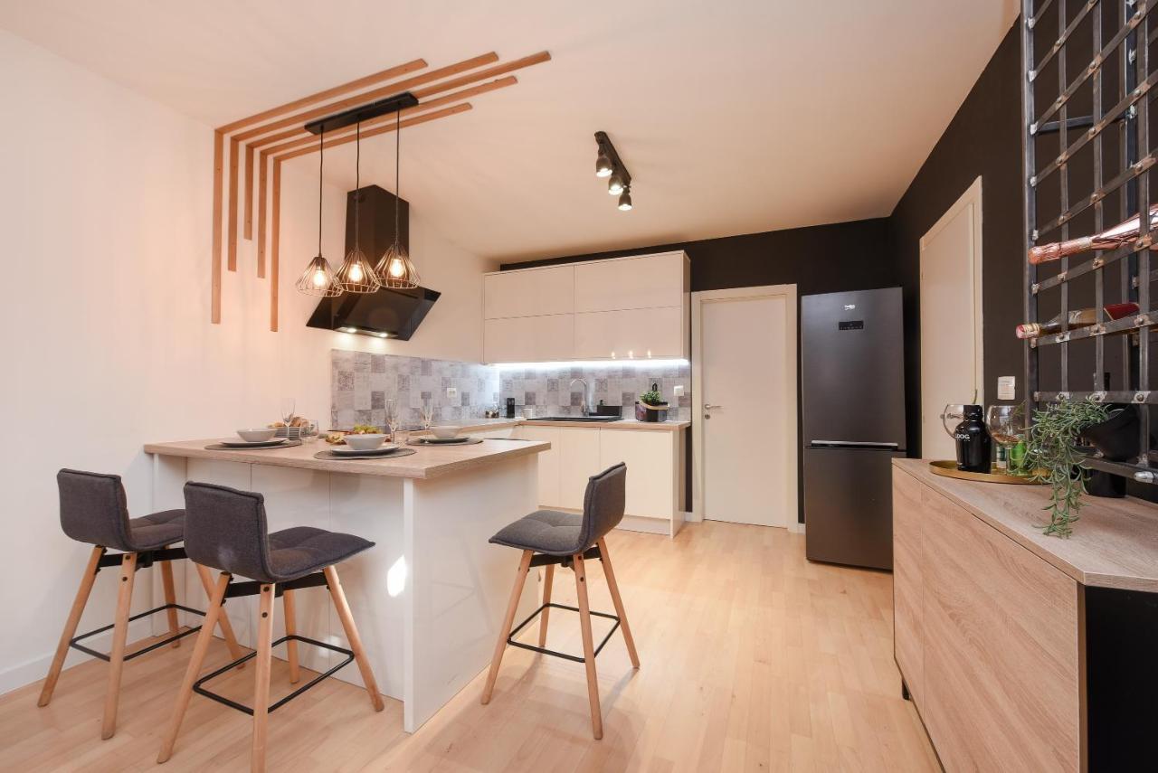 L&R Luxury Apartment- Free Parking Zára Kültér fotó
